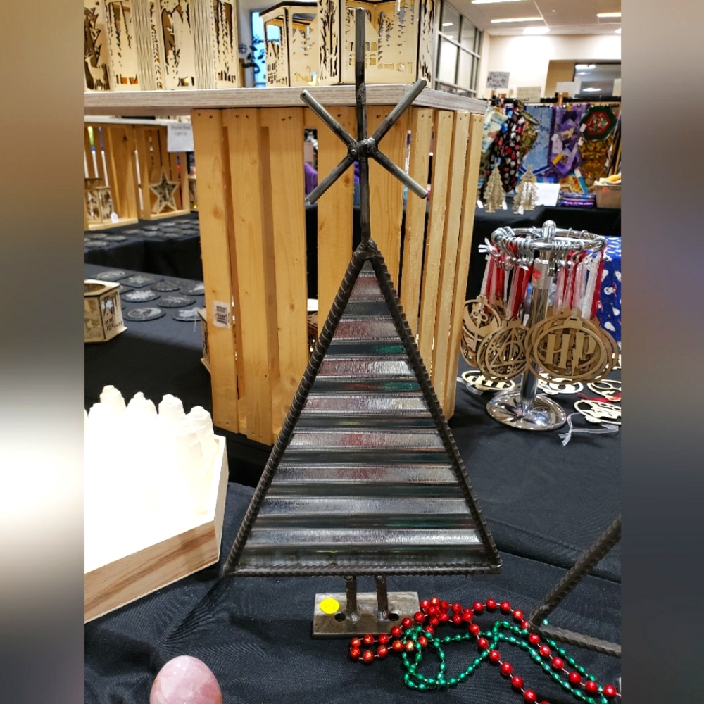 Metal welded Xmas tree
